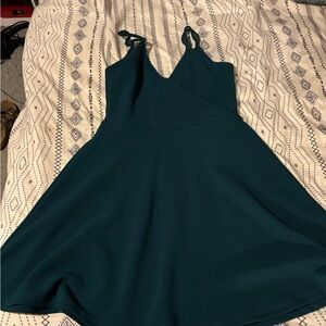 Elegant Teal Sleeveless Dress